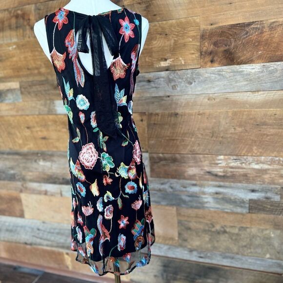 MSK Floral Embroidered Black Dress - Picture 6 of 16